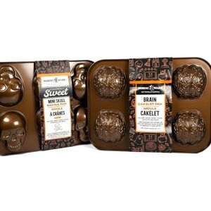 Nordic Ware Seasonally Sweet Mini Skull, Brain Halloween Cakelet Baking Pans New